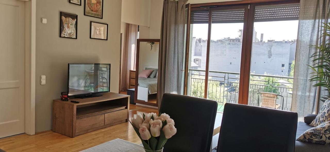 Kazinczy 52 B Apartment Boedapest Buitenkant foto