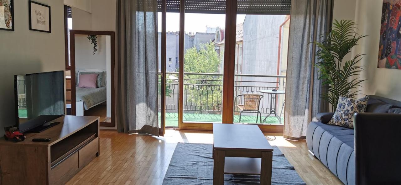 Kazinczy 52 B Apartment Boedapest Buitenkant foto